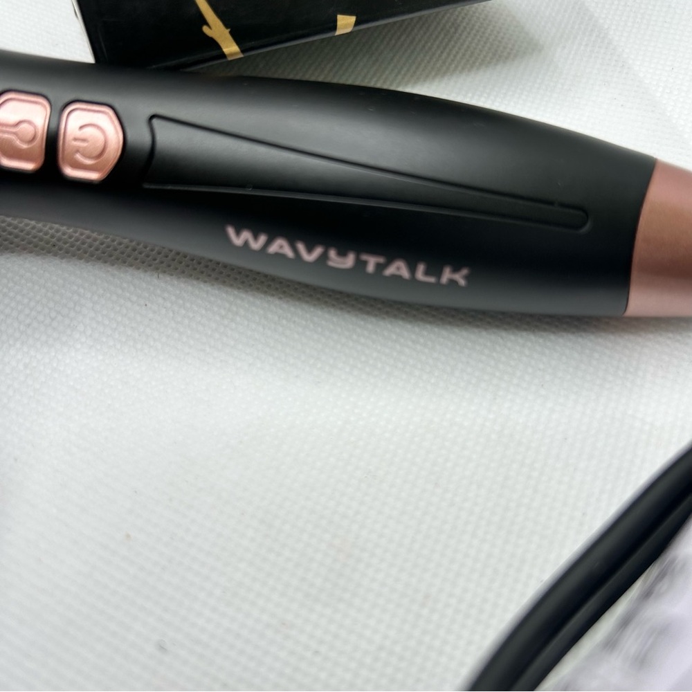NWT Wavytalk 1.5” Thermal Brush Rose Gold Blowout Ionic Round Brush - Picture 4 of 15